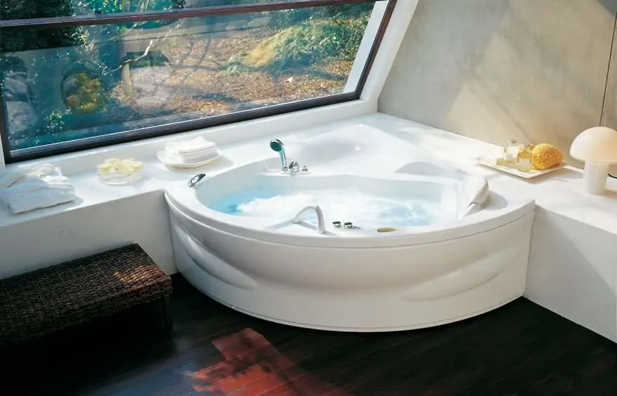 Гидромассажная ванна "Jacuzzi Alba"